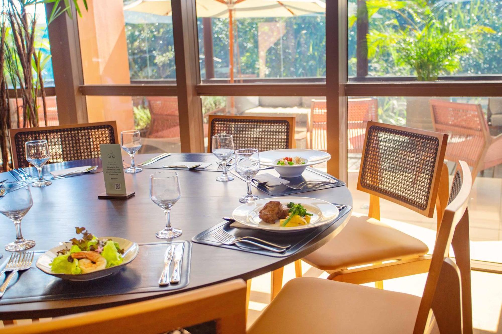Aparthotel No Jurere Village Florianopolis